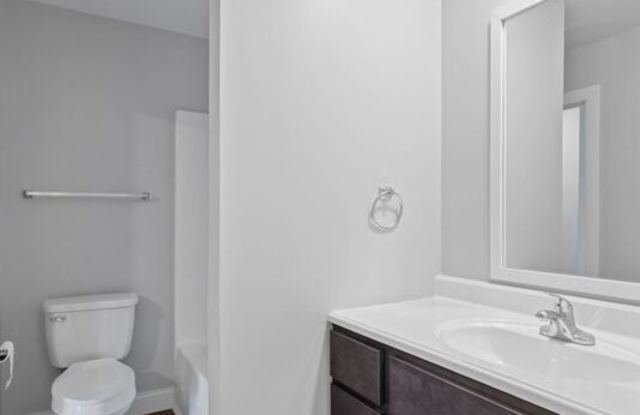 2211 Cordova Court - A Gallery 4