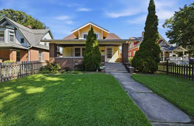 5344 Lowell Ave - $1950.00/mo. Gallery 1