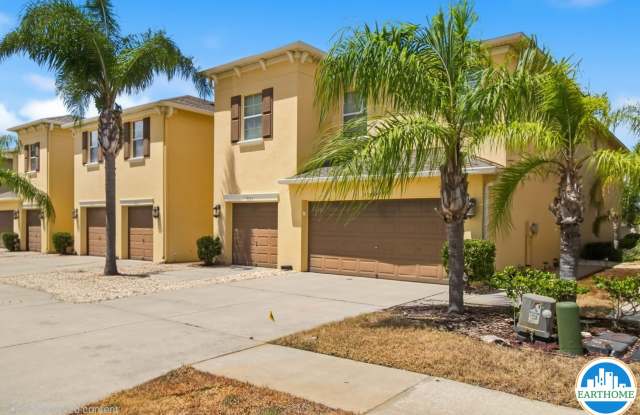 9537 Trumpet Vine Loop Gallery 3