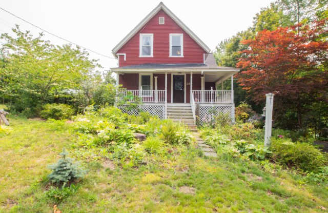 289 Main St. photos photos