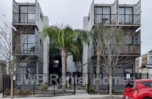 412 Ashley St E #302 photos photos