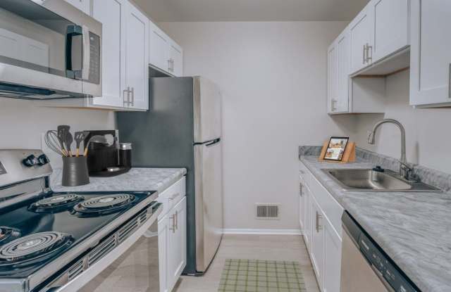 Hidden Valley Apartments Gallery 2
