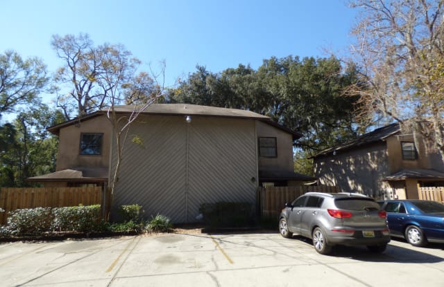 2136 SCHUMACHER AVE - 2136 Schumacher Ave, Jacksonville, FL 32207