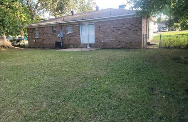 Charning Jaxville home with cozy fireplace and updates Gallery 4