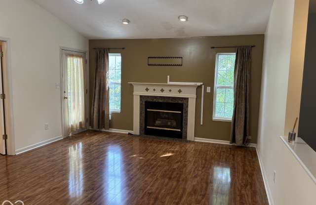 4824 Cavern Place Gallery 3