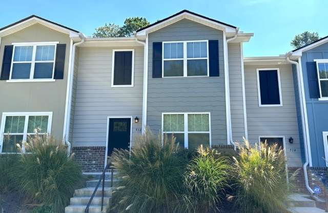 712 Keeshono Street unit: 712 photos photos