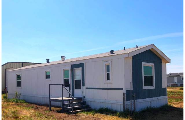 REMODELED 2 BEDROOM 2 BATH MANUFACTURED HOME IN BUSHLAND ISD photos photos