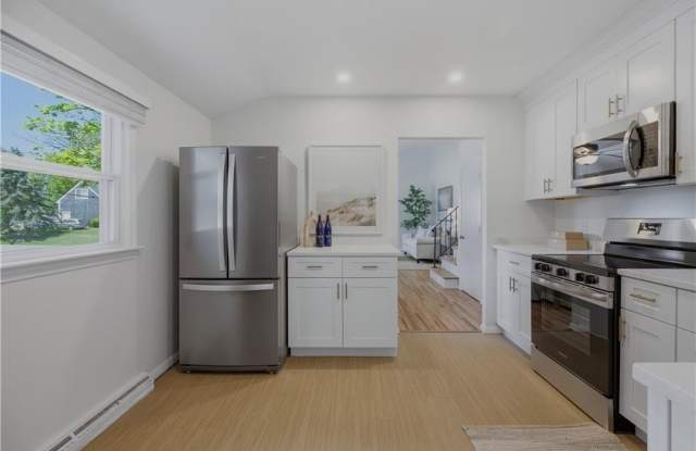 117 Canonchet Drive Gallery 2