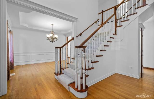 316 White Pines Lane Gallery 2
