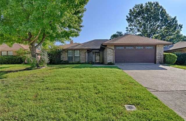 1306 Brookfield Lane - 1306 Brookfield Lane, Mansfield, TX 76063