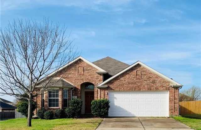 124 Bison Meadow Drive - 124 Bison Meadow Dr, Waxahachie, TX 75165