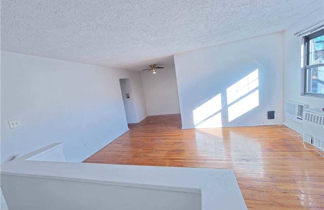 69-40 138th Street - 69-40 138th Street, Queens, NY 11367