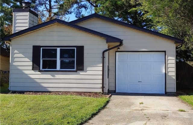 3842 Augustine Circle - 3842 Augustine Circle, Portsmouth, VA 23703