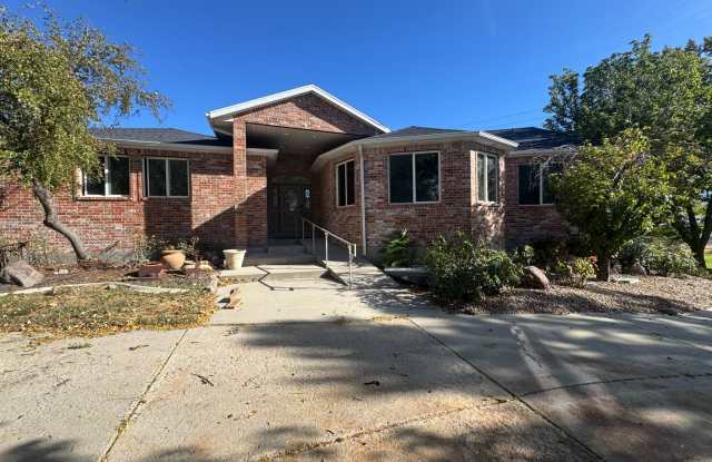 Spacious Basement for rent in Bluffdale! photos photos