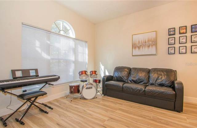 14421 PEPPERPINE DRIVE Gallery 4