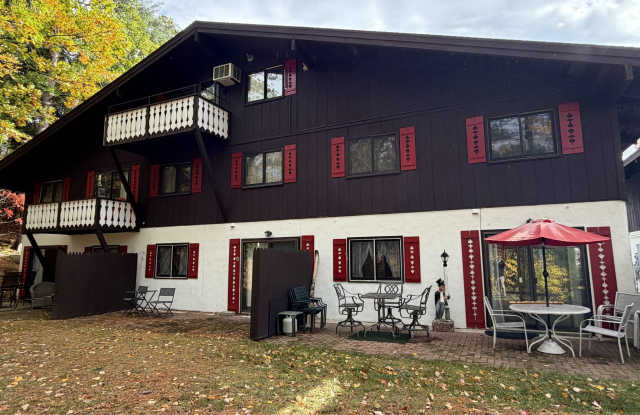 30 Linderhof Golf Course Road Gallery 4