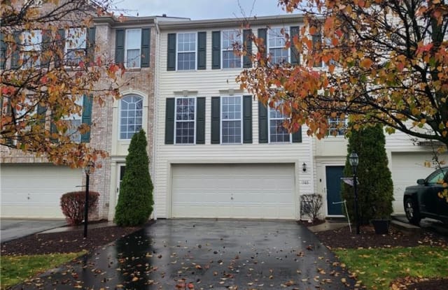 1503 Michael Dr - 1503 Michael Drive, Baldwin, PA 15227