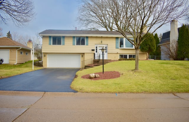 6325 Halifax Avenue S - 6325 Halifax Avenue South, Edina, MN 55424