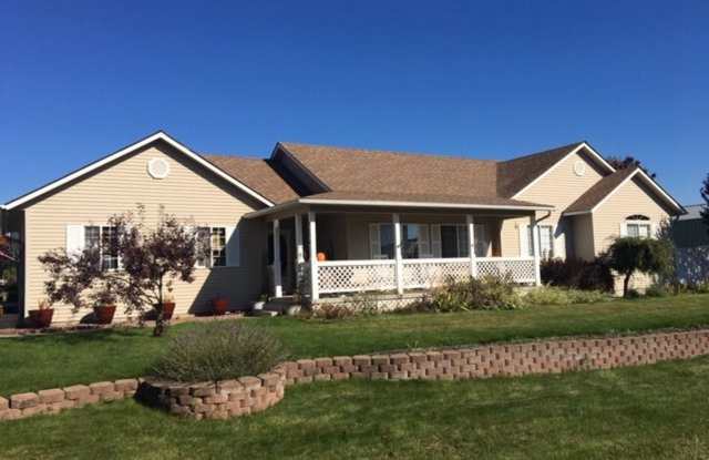 9134 N Blossom Dr Gallery 2