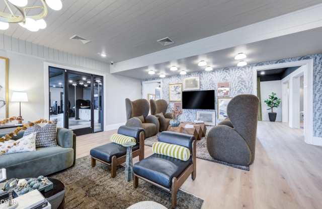 2050 Airport Boulevard NW Gallery 4