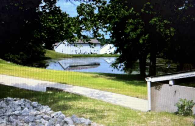 1407 North Lake of the Woods Road - 2 Gallery 2
