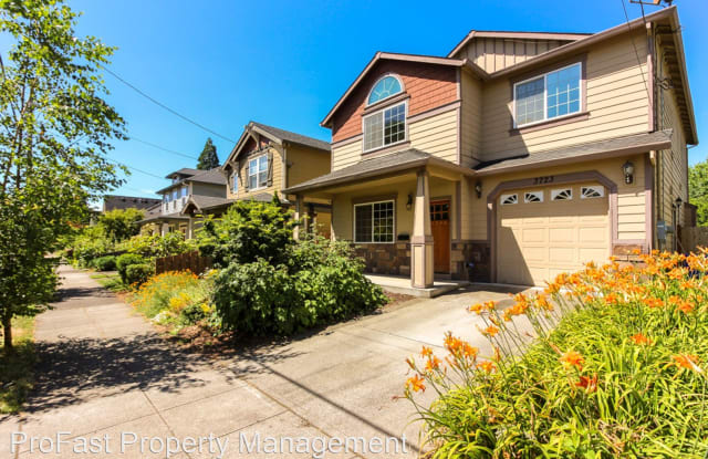 3723 SE 65th Ave - 3723 Southeast 65th Avenue, Portland, OR 97206