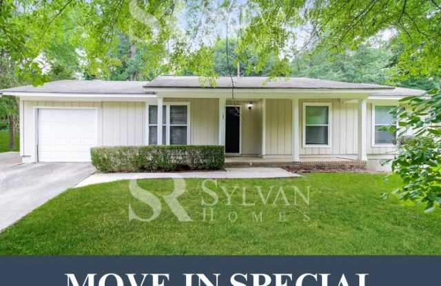 105 Triple Crown Lane - 105 Triple Crown Lane, Henry County, GA 30294