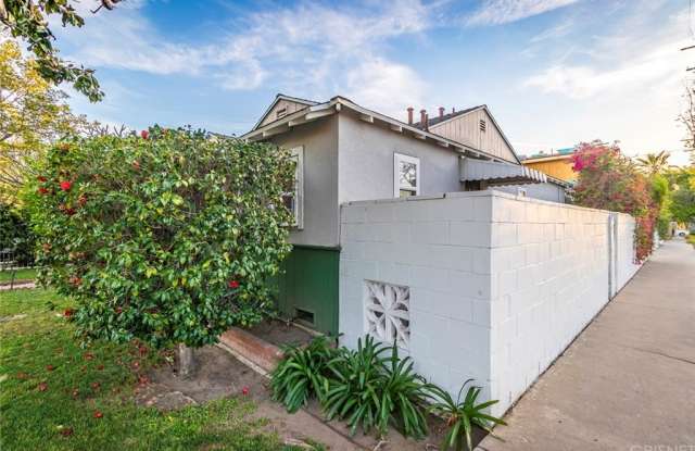 6957 Matilija Avenue Gallery 4