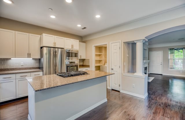 Estates at Cougar Mountain photos photos