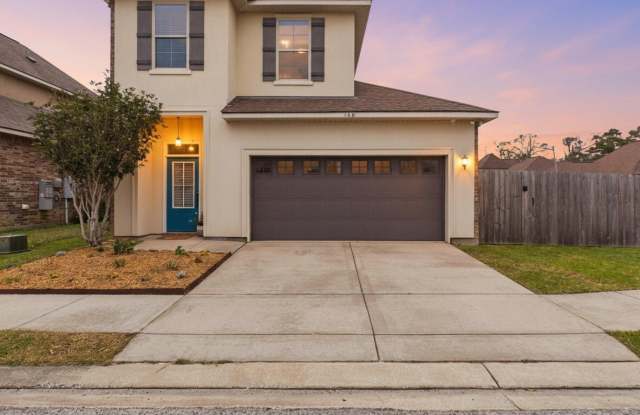 100 Lacebark Drive photos photos