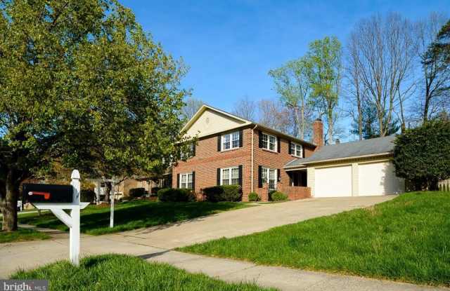 3909 BENTWOOD COURT photos photos
