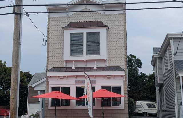 19 1st Street Gallery 1
