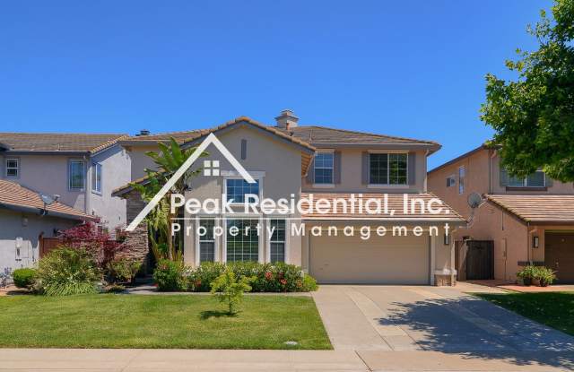 Spacious 5bd/3.5 ba Elk Grove Home! photos photos