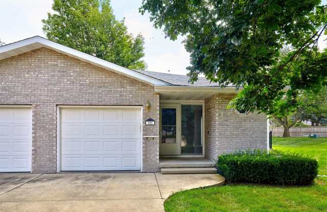 721 N 6th Avenue Circle photos photos