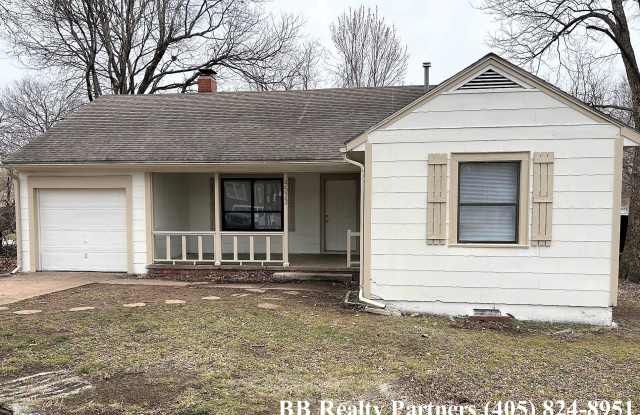 4533 E 5th Pl photos photos