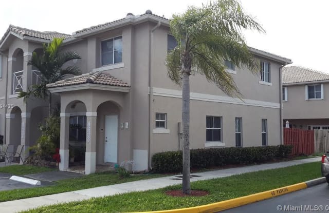 16620 NW 72nd Ct - 16620 Northwest 72nd Court, Miami Lakes, FL 33014