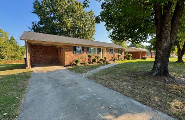 Location, Community, Quality Living. It Starts Here! Gallery 1