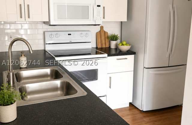 560 S Park photos photos