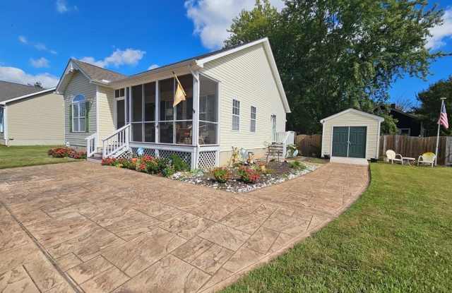 30 Bancroft Avenue Gallery 2
