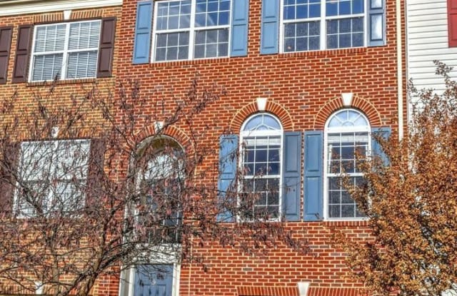 9703 KENNOWAY COURT - 9703 Kennoway Court, Linton Hall, VA 20136