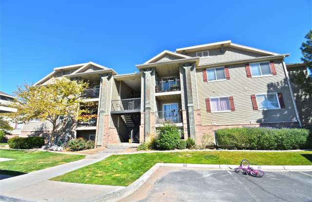 3452 E Ridge Route Rd Unit B10 - 3452 East Ridge Route Road, Eagle Mountain, UT 84005