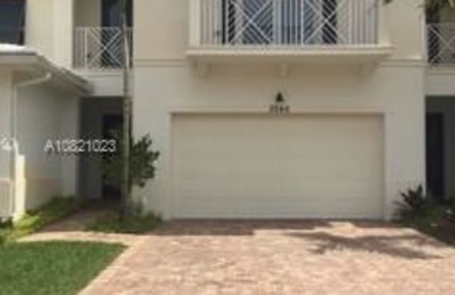 3040 Princeton Ln - 3040 Princeton Lane, Palm Beach Gardens, FL 33418