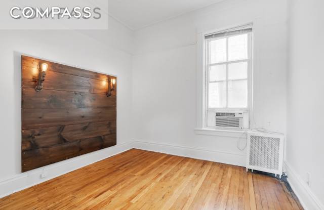 239 West 105th Street Gallery 4