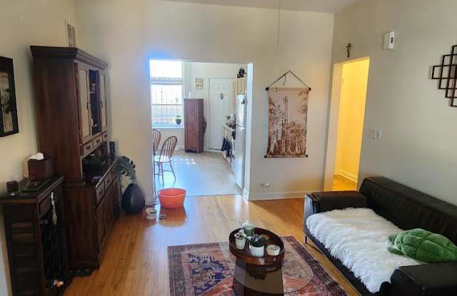 1116 N Rockwell St photos photos