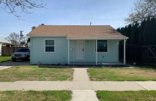 Charming 2-Bedroom, 1-Bath Home in Newman! Gallery 1