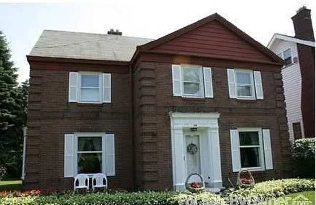 10422 Brighton Rd. photos photos