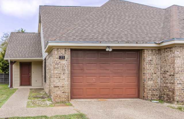 21 Addi Lane photos photos