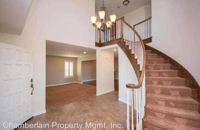 3942 Stanford Dr Gallery 2