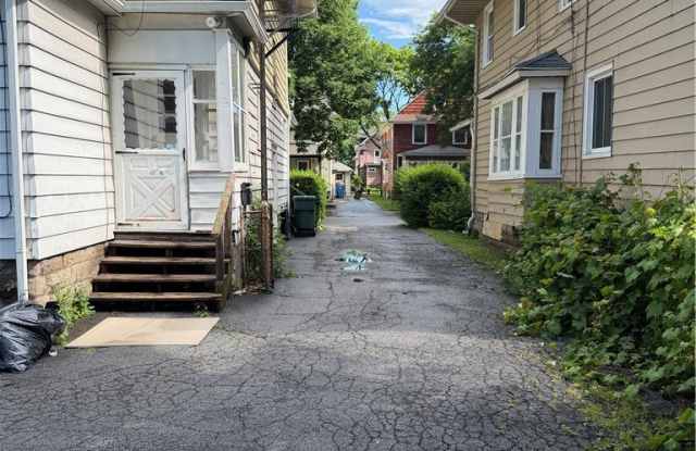 415 Magee Avenue Gallery 2