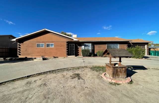 2600 Cliffside Drive - 2600 East Cliffside Drive, Farmington, NM 87401